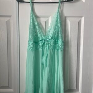Plus Size Women’s Mint Green Lace Mesh Lingerie Camisole Size 2XL NWOT